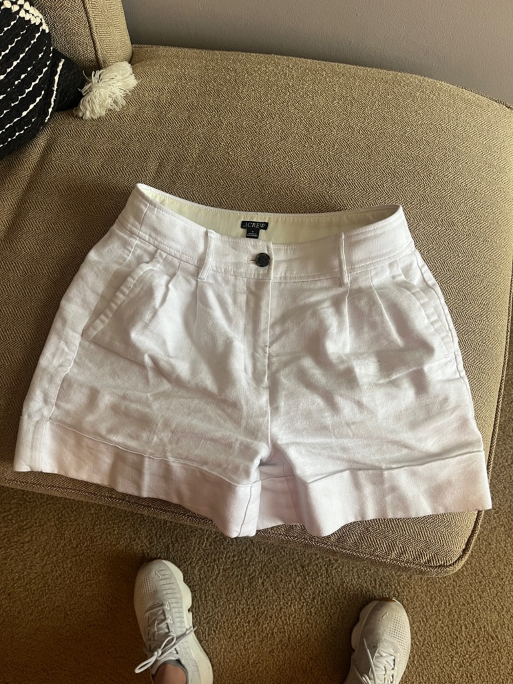 J. Crew White Linen-Blend Pleated Cuffed Shorts